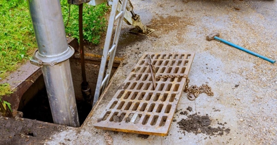 Sewer line maintenance scene